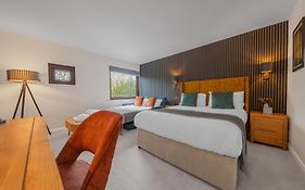 Crooklands Hotel